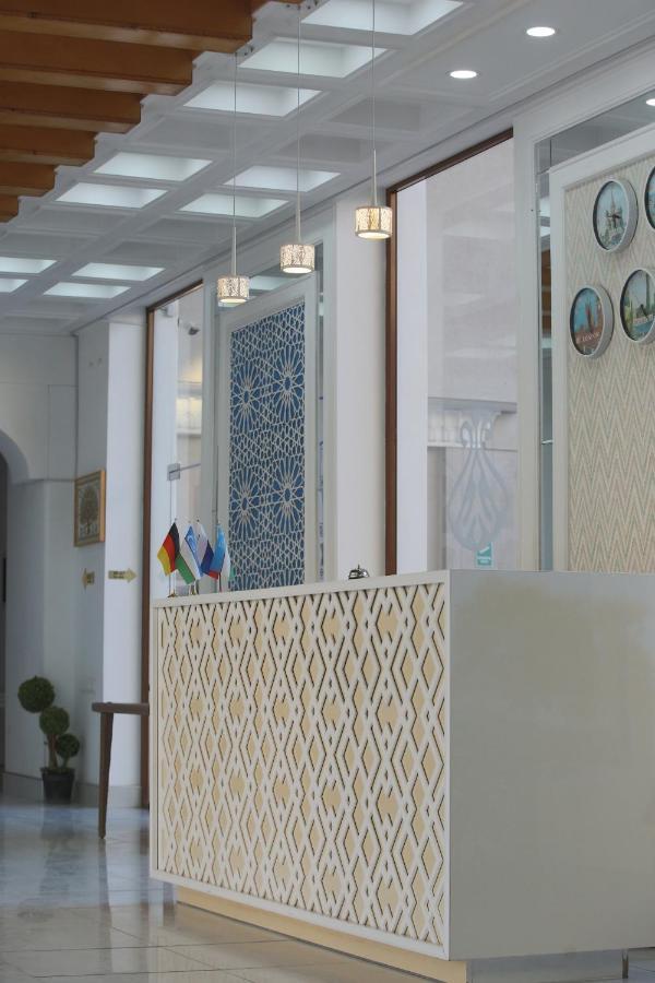 Atlas Buxoro Luaran gambar