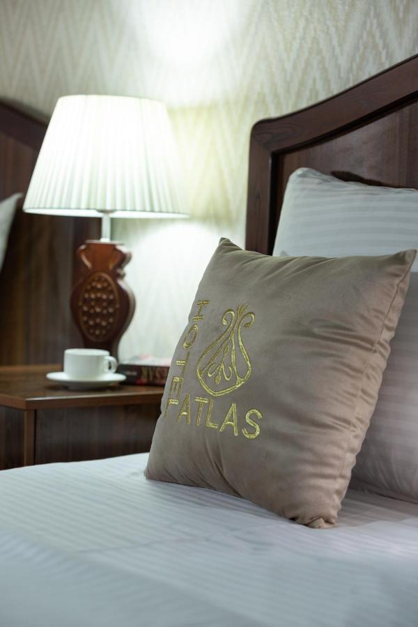 Atlas Buxoro Luaran gambar